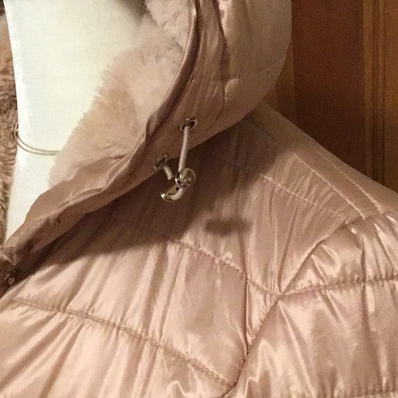 Rose Gold Puff Jacket NWOT - Picture 5 of 5